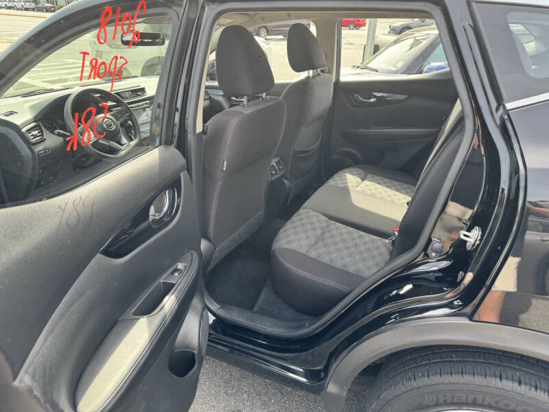 2018 Nissan Rogue Sport SV