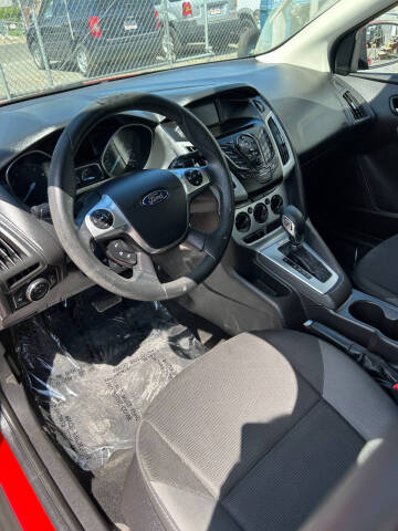 2014 Ford Focus SE