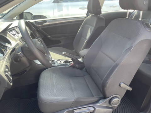 2015 Volkswagen Golf TSI S