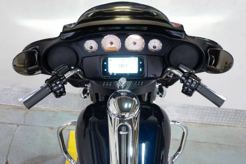 2019 Harley-Davidson Street Glide
