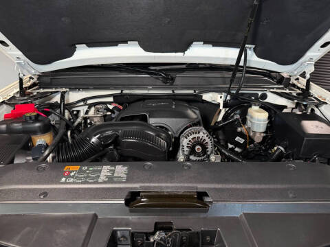 2013 Chevrolet Avalanche LTZ Black Diamond