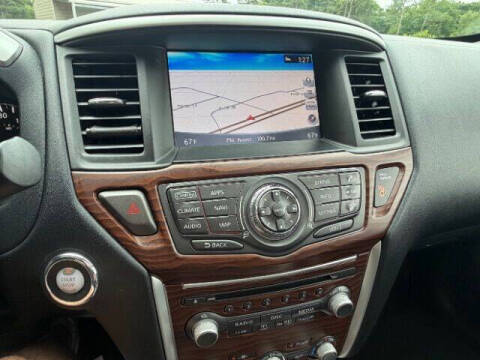 2019 Nissan Pathfinder Platinum