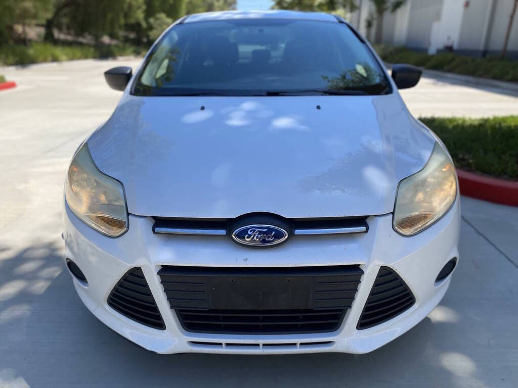 White 2014 Ford Focus S S 4dr Sedan 2