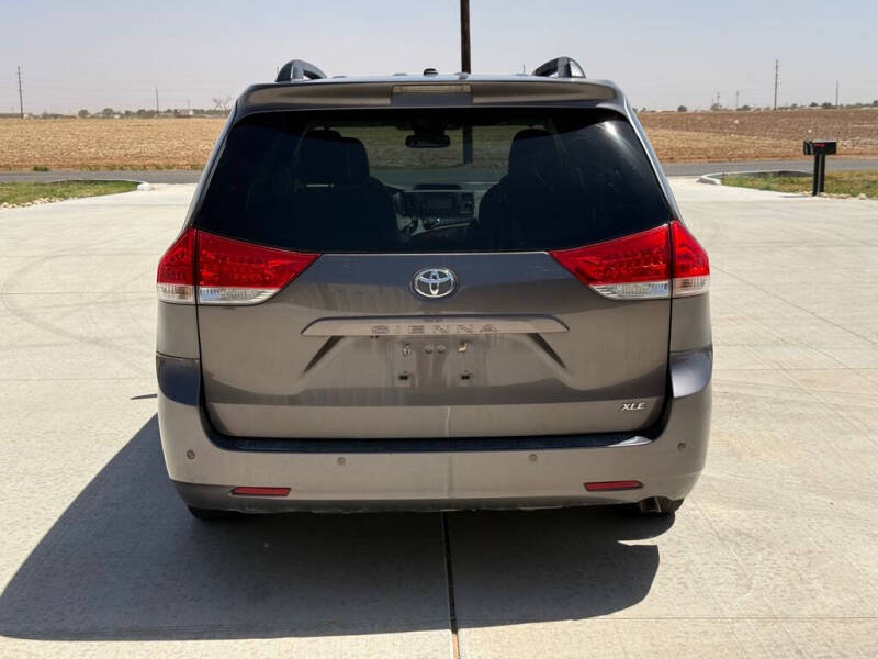 2012 Toyota Sienna