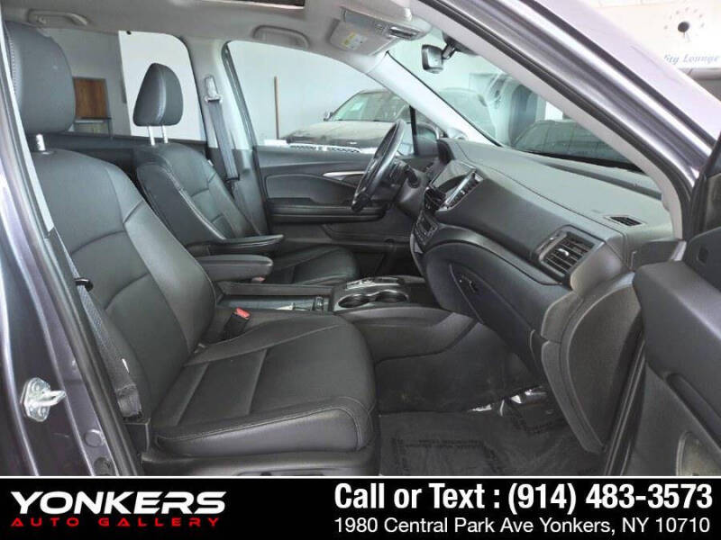 2022 Honda Pilot SE