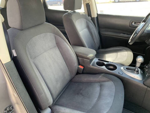 2014 Nissan Rogue Select S