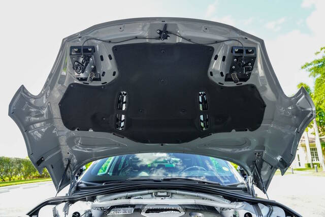 2021 Aston Martin DBX
