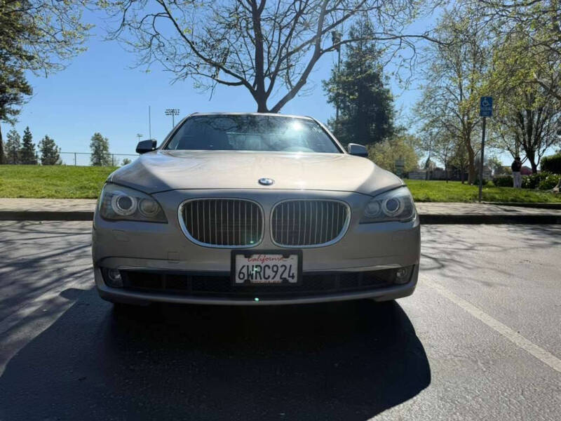 2012 BMW 7 Series 750i