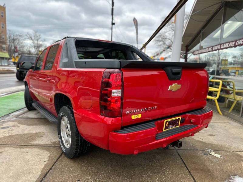 2012 Chevrolet Avalanche LT
