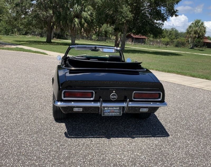 1967 Chevrolet Camaro 18
