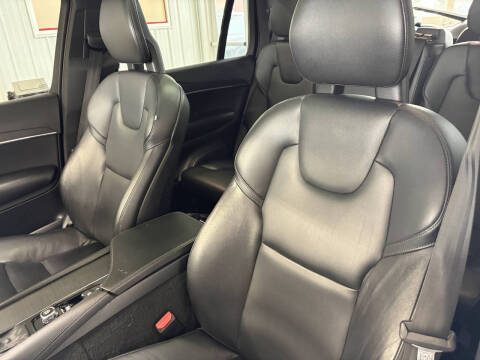 2020 Volvo XC90 T5 Momentum