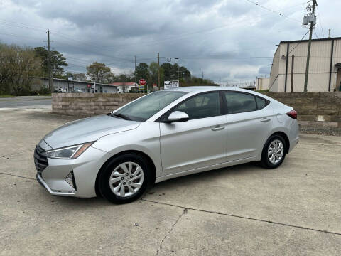 2019 Hyundai Elantra for sale at Express Auto Sales in Dalton GA