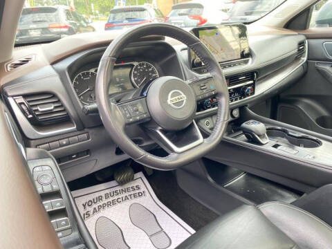 2021 Nissan Rogue SL