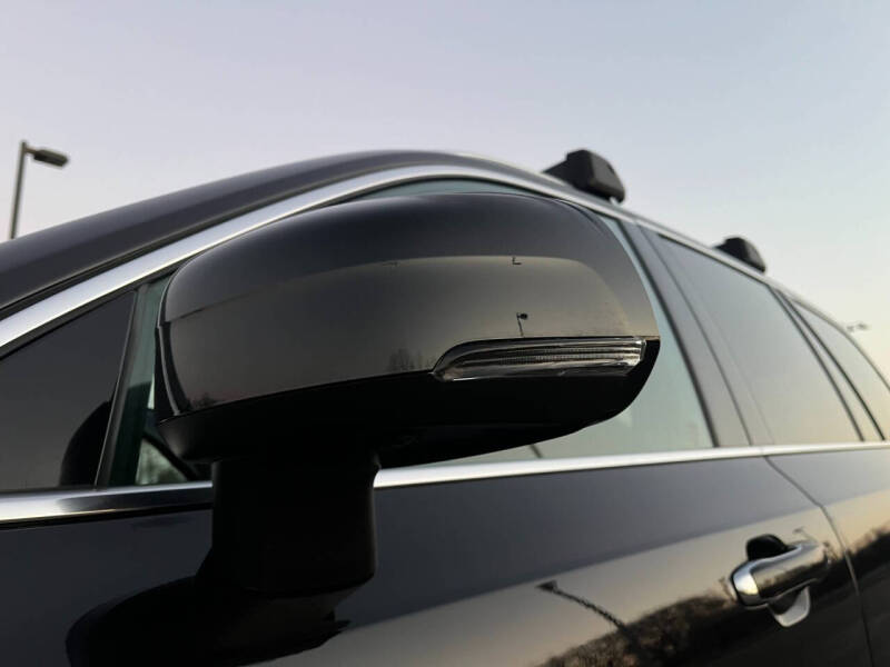 2021 Volvo XC90 T6 Inscription 7-Passenger