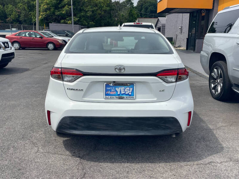 2024 Toyota Corolla LE