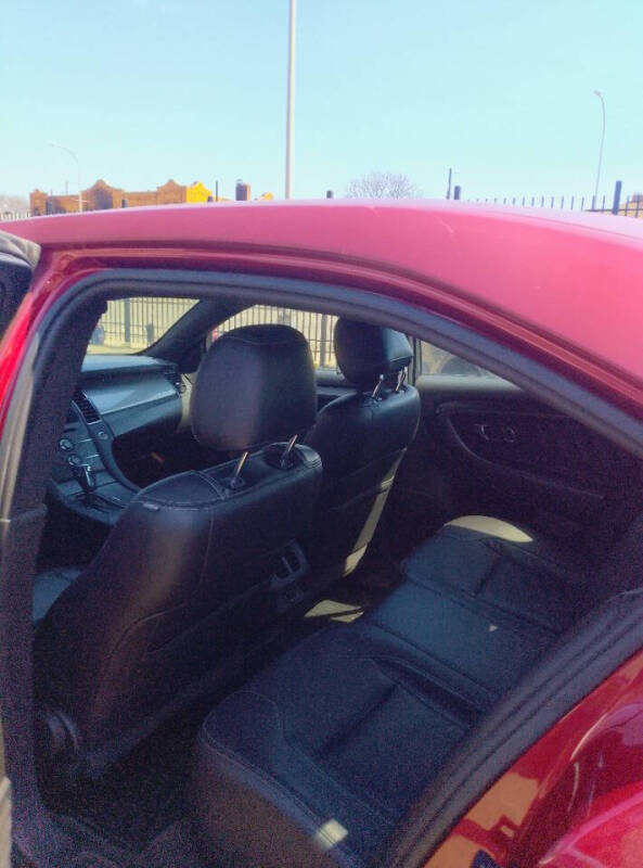 2013 Ford Taurus SEL