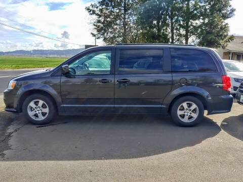 2012 Dodge Grand Caravan for sale at M AND S CAR SALES LLC in Independence OR