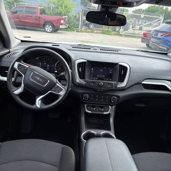 2024 GMC Terrain SLE