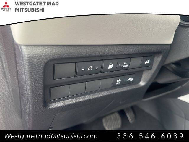 2025 Mitsubishi Outlander PHEV SEL