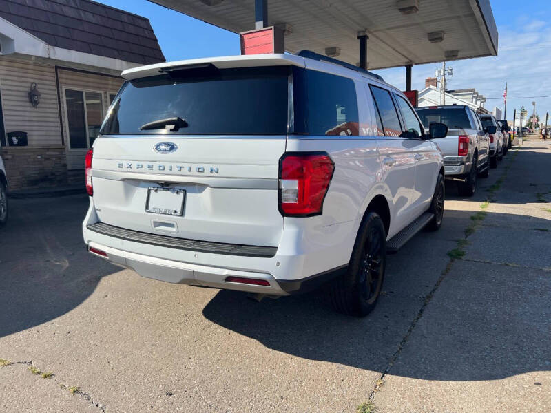 2024 Ford Expedition XLT