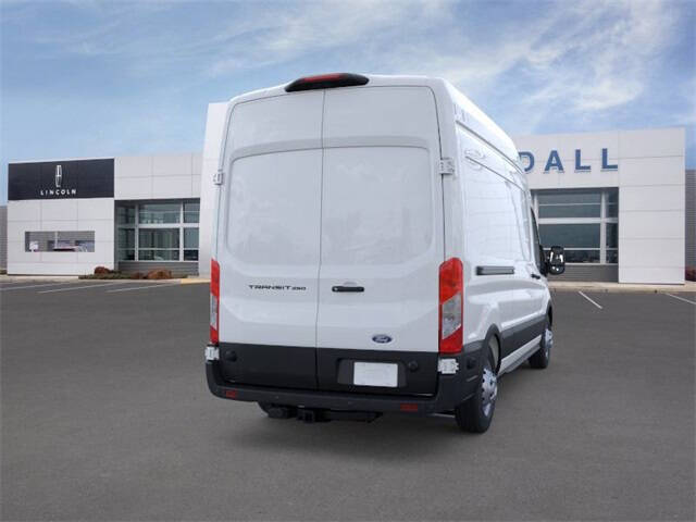 2026 Ford Transit 250