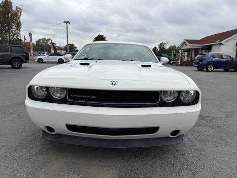 2009 Dodge Challenger SE
