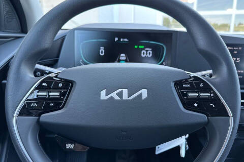 2026 Kia Niro LX
