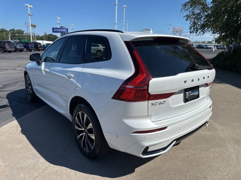 2025 Volvo XC60 B5 Plus Dark Theme