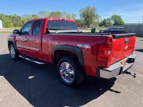 2013 Chevrolet Silverado 1500 for sale at Carlisle Motors LLC in Carlisle, IA