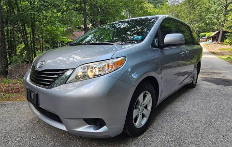 2012 Toyota Sienna