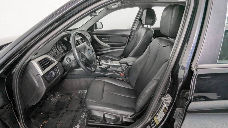 2016 BMW 3 Series 320i xDrive