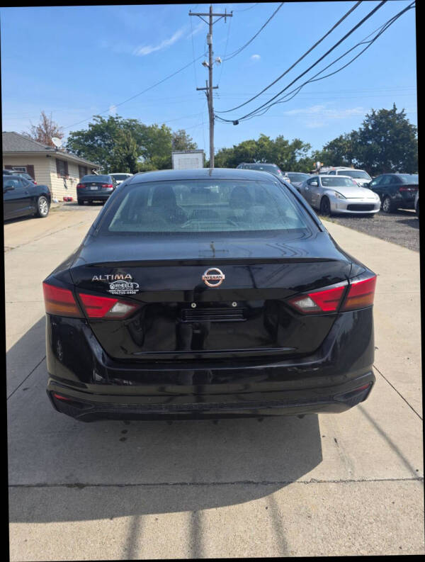 2022 Nissan Altima 2.5 S