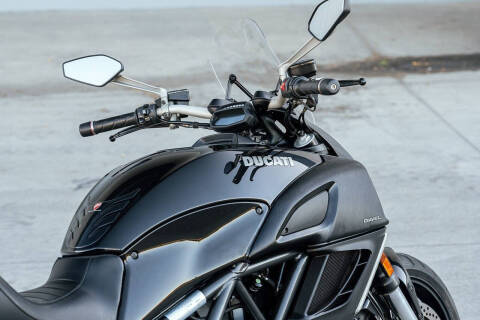 2011 Ducati Diavel