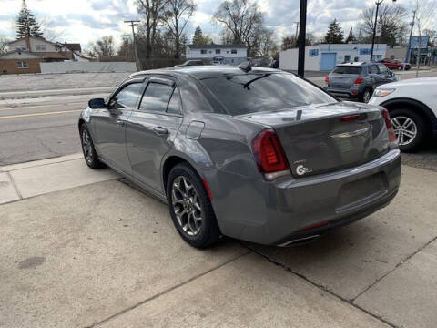 2017 Chrysler 300
