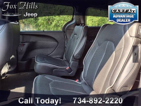 2025 Chrysler Pacifica Limited