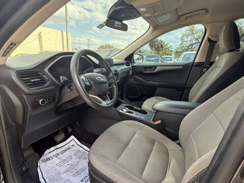 2020 Ford Escape S