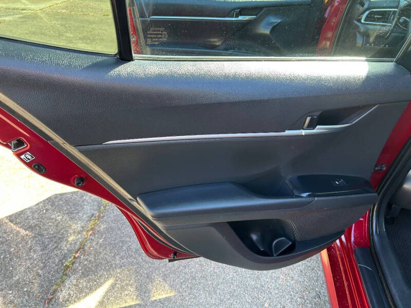 2018 Toyota Camry LE