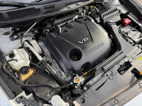 2017 Nissan Maxima Platinum