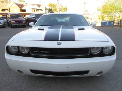 2010 Dodge Challenger SE