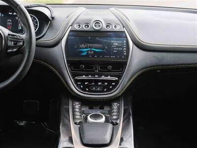 2021 Aston Martin DBX