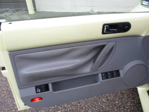 2003 Volkswagen New Beetle Convertible GLS