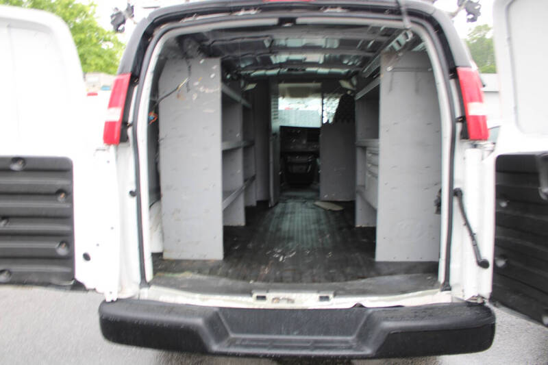 2020 Chevrolet Express 2500