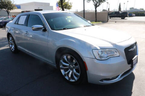 2020 Chrysler 300 for sale at DIAMOND VALLEY HONDA in Hemet CA