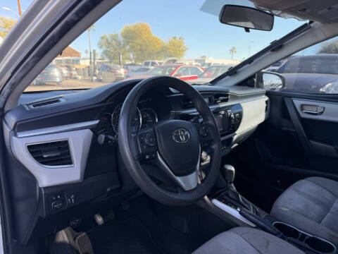 2015 Toyota Corolla LE