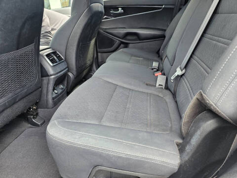 2018 Kia Sorento LX V6
