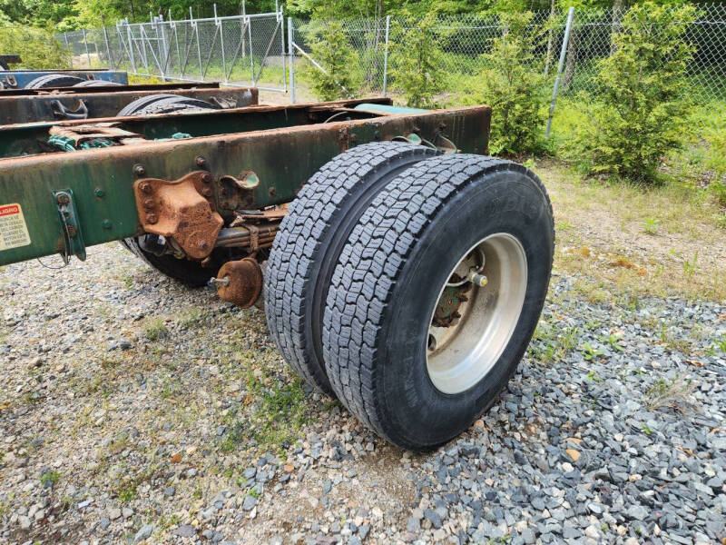 2006 Freightliner M2 106
