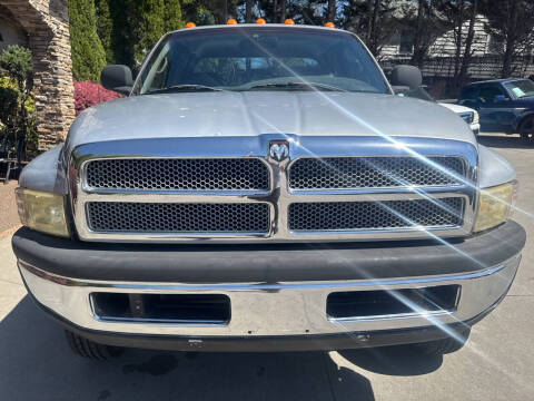 2000 Dodge Ram 3500 SLT