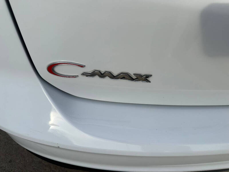 2017 Ford C-MAX Hybrid SE