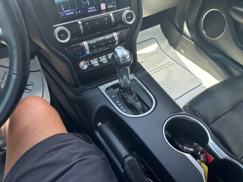 2020 Ford Mustang