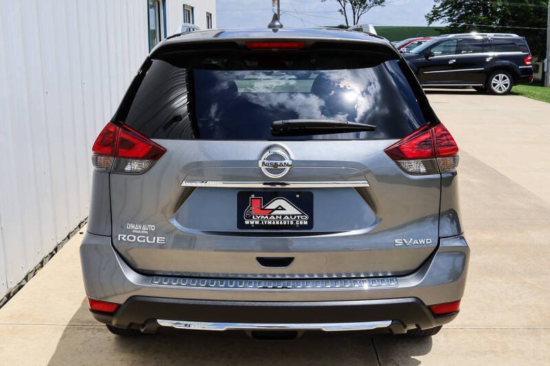 2018 Nissan Rogue SV